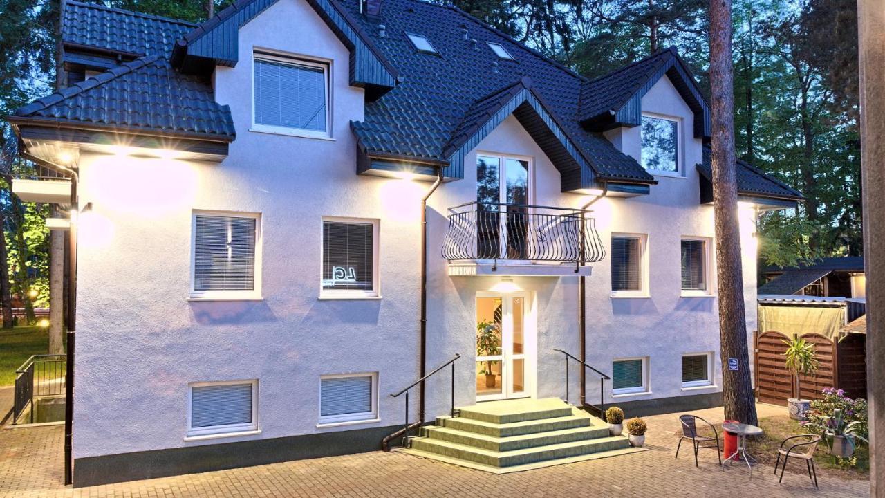 Lc Pokoje & Apartamenty Побєрово Екстер'єр фото